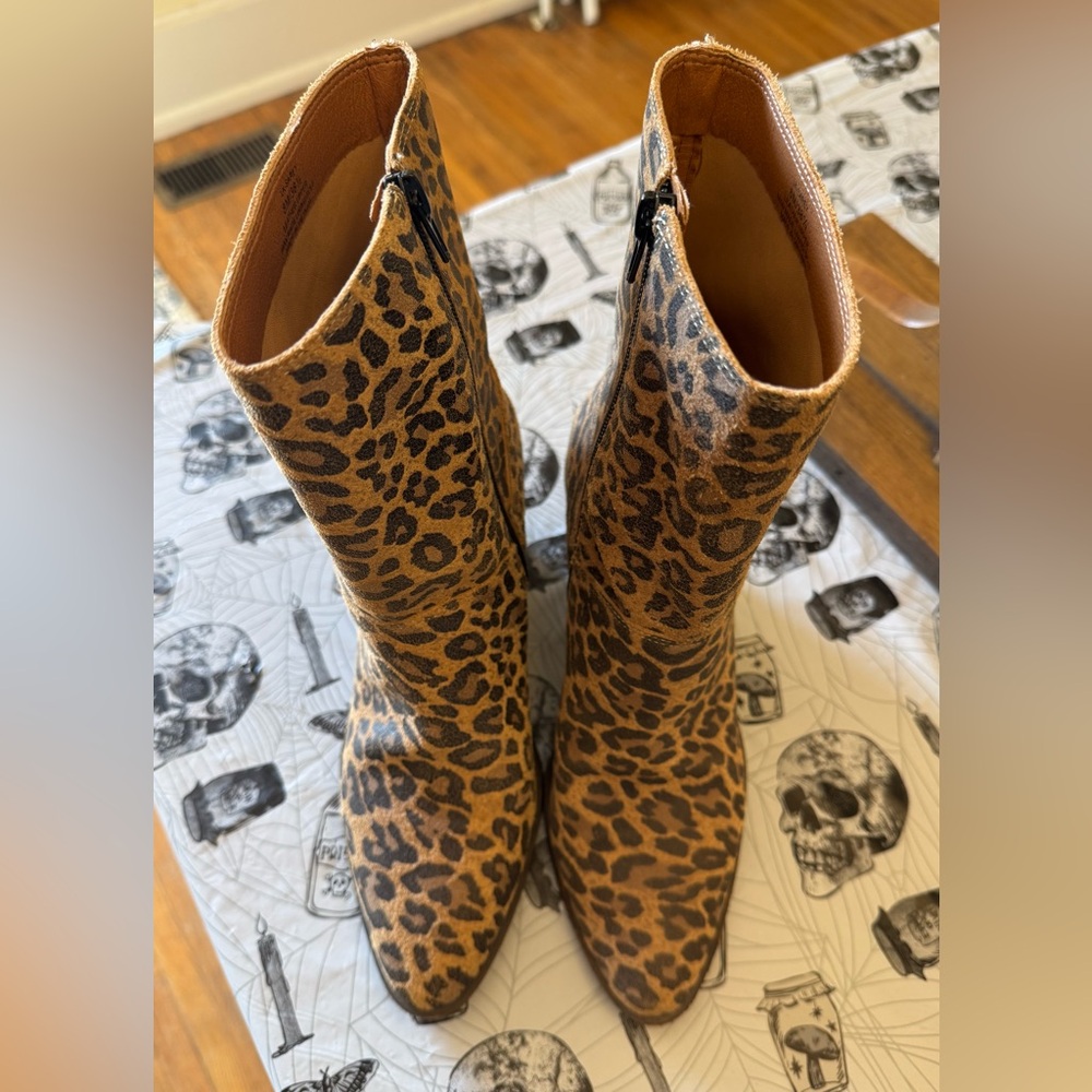 Lucky Brand Sarey Leopard Print Heeled Boots - Picture 6 of 10